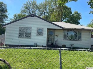 4475 Ellison Ave, Omaha, NE 68111