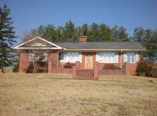 3883 Fish Hatchery Rd, Morristown, TN 37813