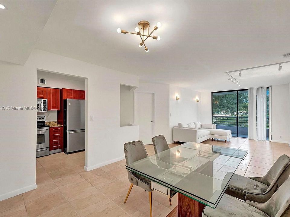 1st image of 3300 NE 191st St APT 204