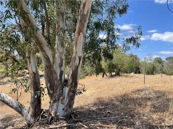 15 Bailey St #37, Lake Elsinore, CA 92530