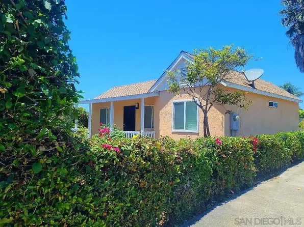 1522 Bush St, Oceanside, CA 92058