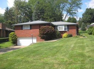 11385 McKee Rd, North Huntingdon, PA 15642