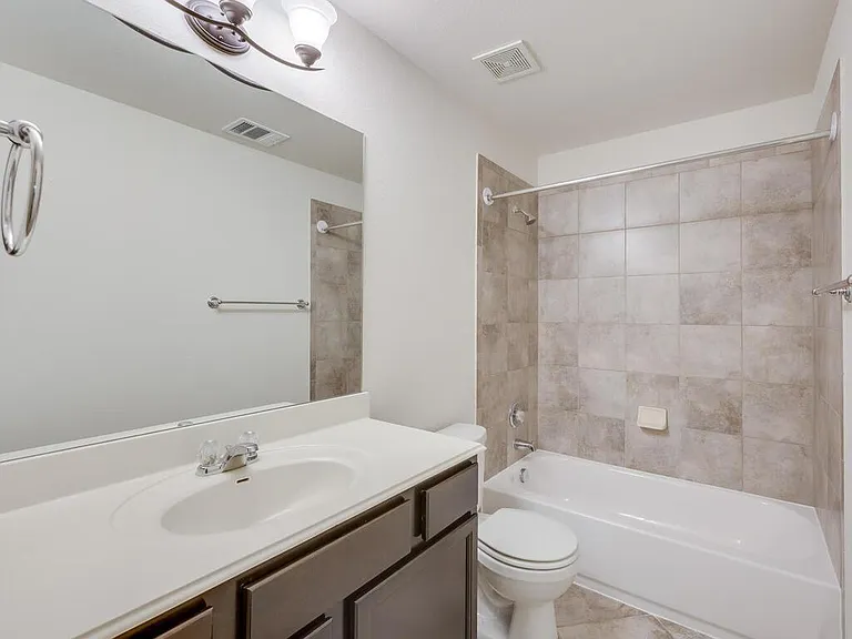 2200 Hilltop Climb Dr — Photo 31