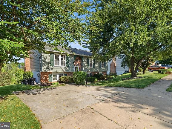 2nd image of 6415 Craigmont Rd