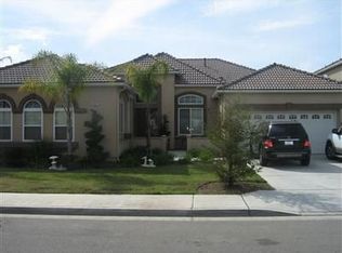 8635 N Paula Ave, Fresno, CA 93720