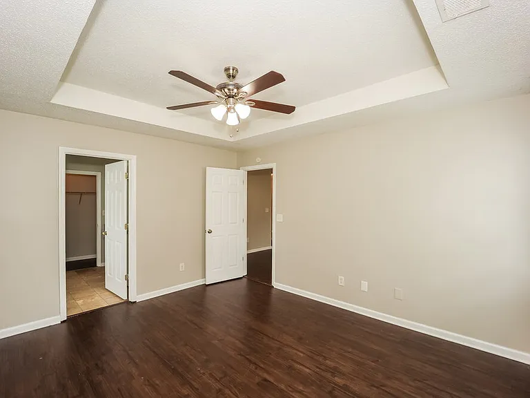 725 Cherry Branch Cir — Photo 15