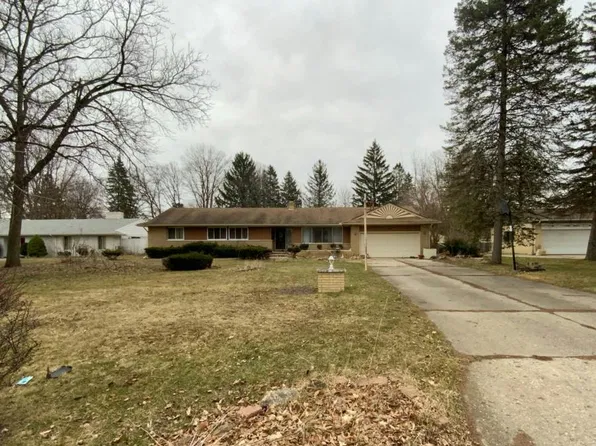 5188 Woodcliff Dr, Flint, MI 48504