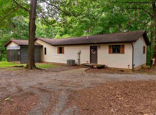 4223 Saraville Rd, Creal Springs, IL 62922