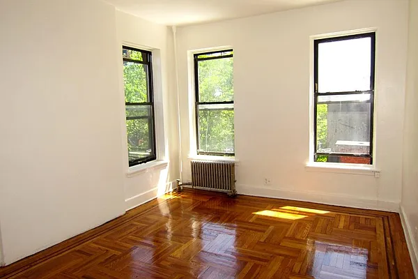 Rented by Corcoran | media 21