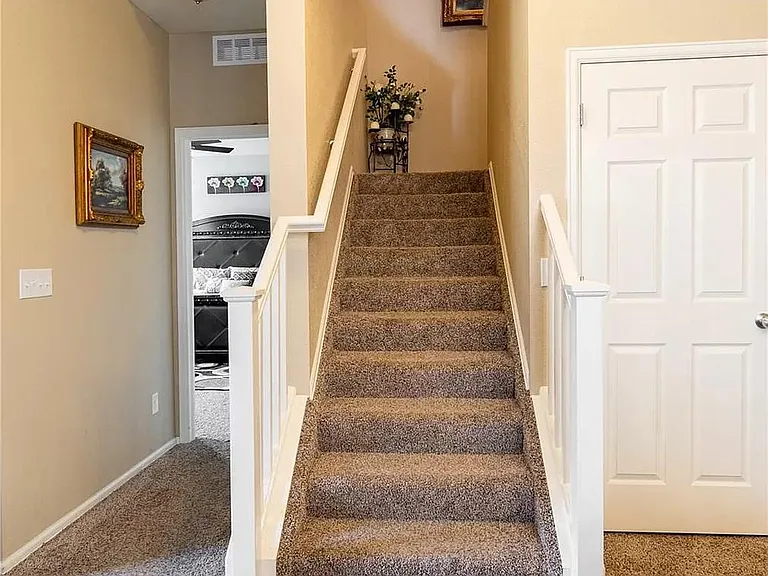 20752 Park Hollow Dr — Photo 14