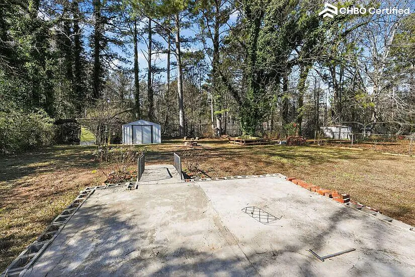 A private backyard or patio area - 1573 Alder Ln SW