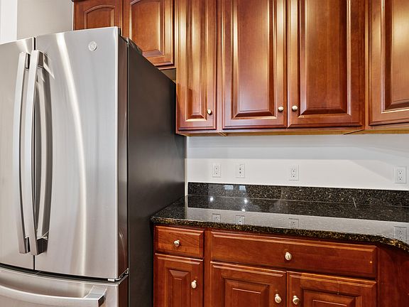 5th image of 7400 River Rd APT 317