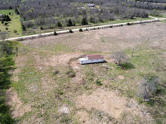 5th image of 10692 Old Willis Rd