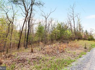 56 Cove Ln, Gerrardstown, WV 25420