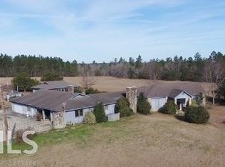 108 Longview Dr, Swainsboro, GA 30401