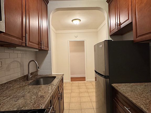 5th image of 65-36 Wetherole St #202