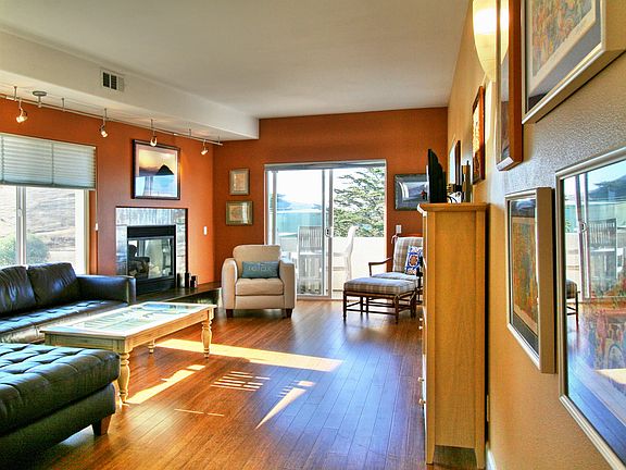 4th image of 597 Zanzibar St
