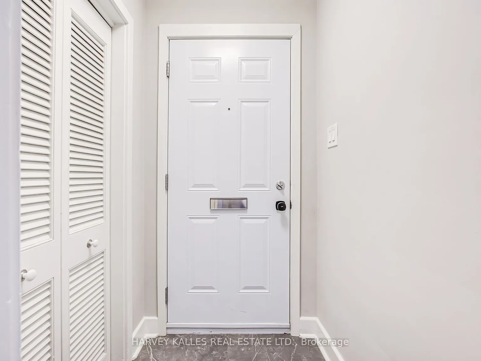 4 bed, $3,600 — Photo 3