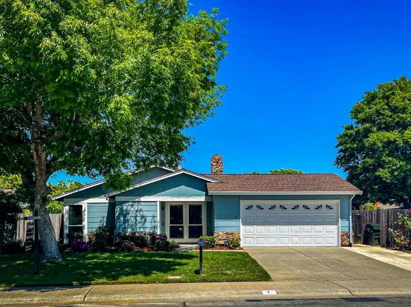 7 Lochness Ct, Sacramento, CA 95826