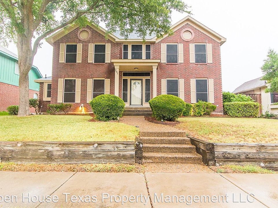 1st image of 771 Livingston Dr