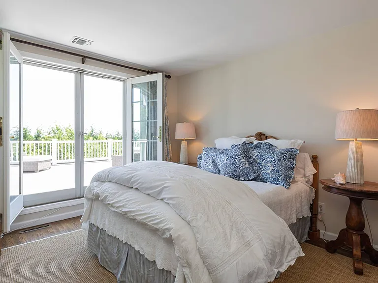 25 Tiffany Way — Photo 18