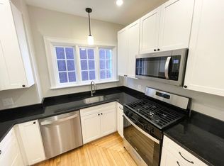 19-21 Deering St #1, Portland, ME 04101
