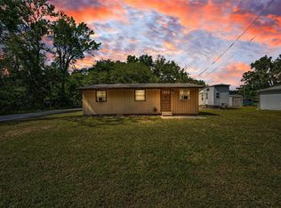 6423 Bass Rd, Weeki Wachee, FL 34607