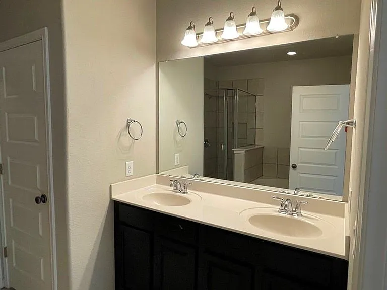400A Hummingbird Ln — Photo 11