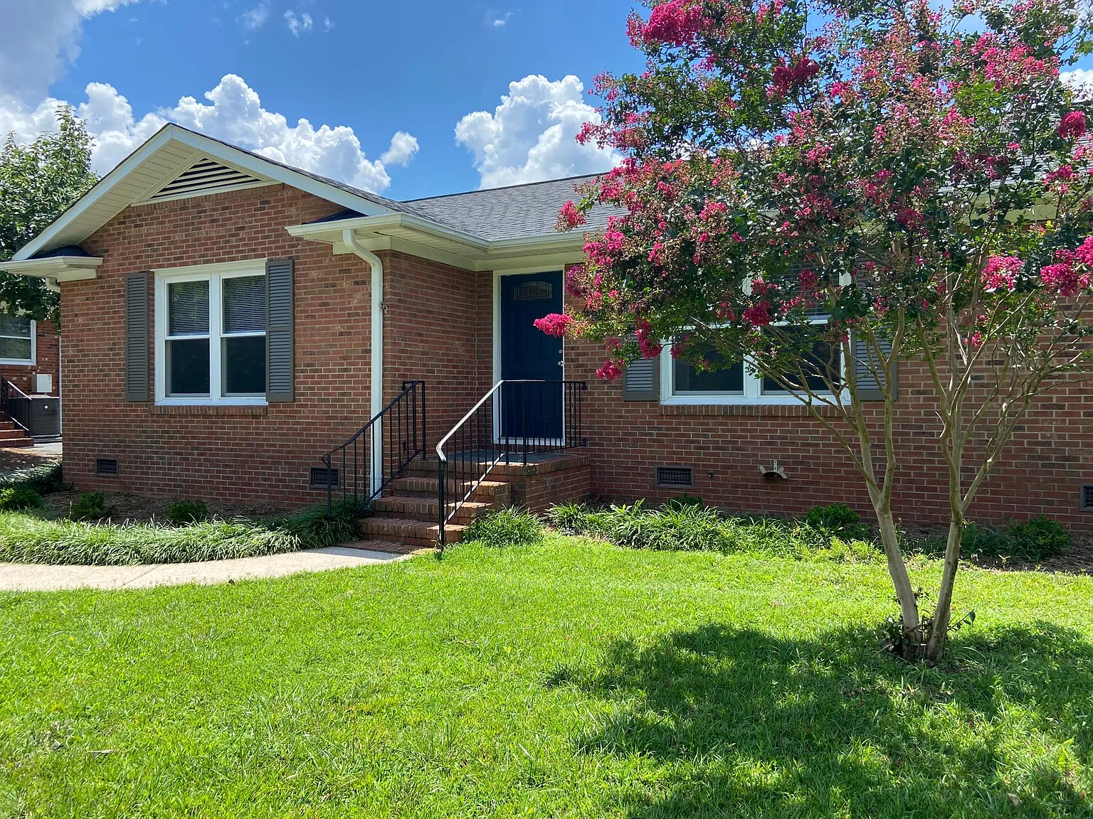 436 Matthews Mint Hill Rd — Photo 1
