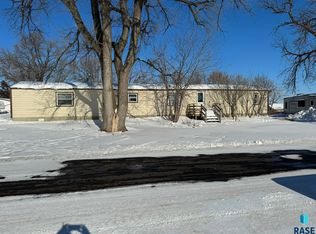 105 E 6th Ave, Humboldt, SD 57035