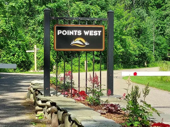 4991 N Cross Over Dr Unit 820, Bellaire, MI 49615