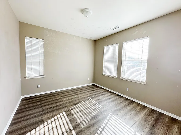 6222 Lafayette St — Photo 10
