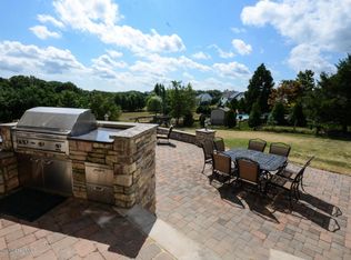 44 Gallant Fox Dr, Tinton Falls, NJ 07724