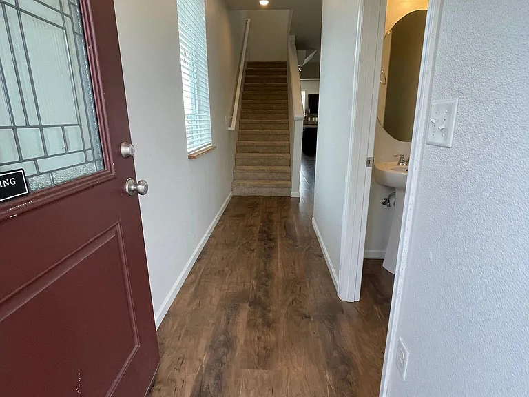 12822 SE 155th Ave — Photo 5