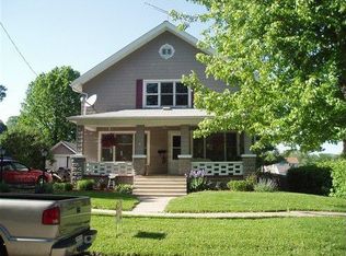 442 E Cornelia St, Darlington, WI 53530