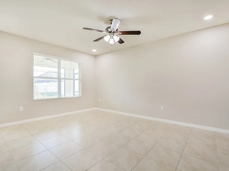 5120 Star Ruby Ave — Photo 4
