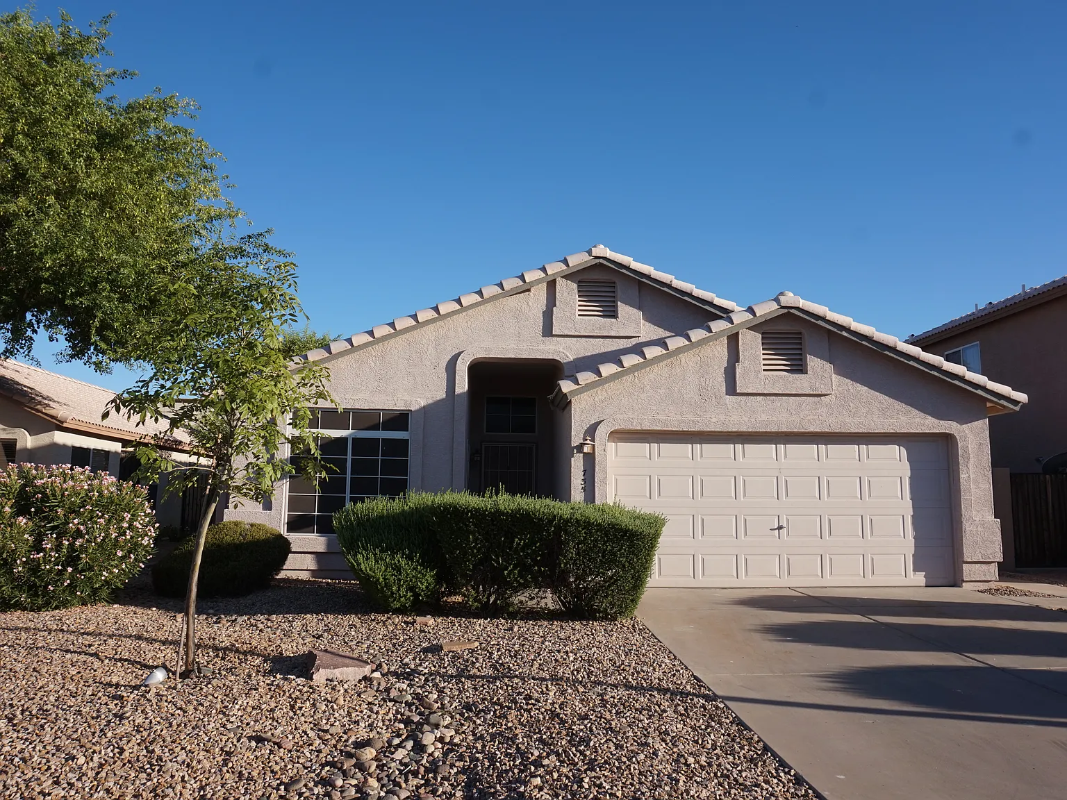 3 bed, 1548 sqft, $2,095 — Photo 2