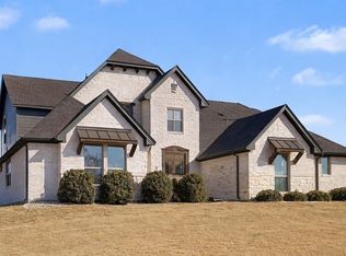 2104 Cash Point Ct, Granbury, TX 76049