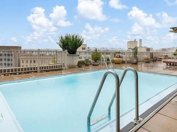 1301 20th St NW APT 310