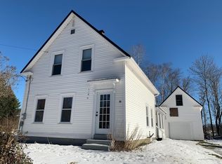 18 Forest St, Dover Foxcroft, ME 04426