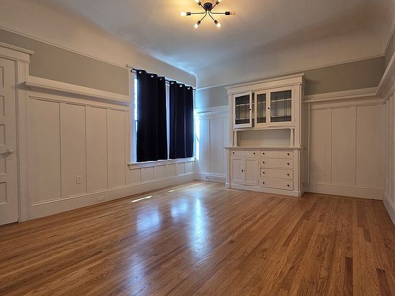 5th image of 2317-2335 Market St