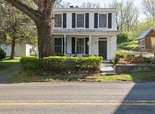 1951 Millwood Rd, Boyce, VA 22620