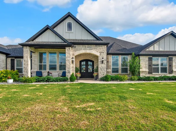 2413 Stable Pass Ln, Van Alstyne, TX 75495