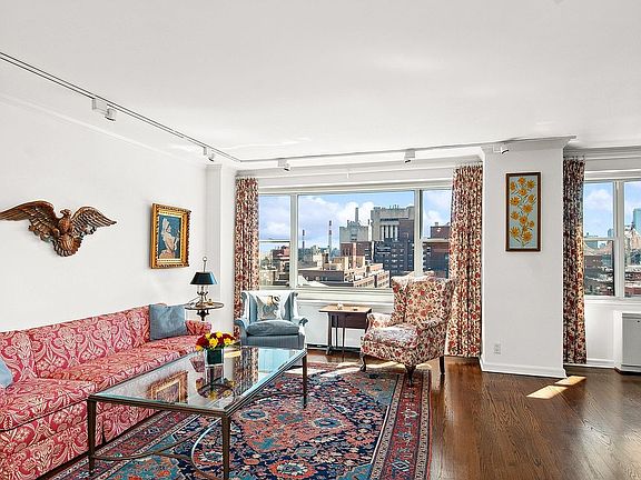 3rd image of 340 E 64th St APT 16K