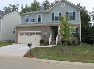 2902 Victoria Falls Dr, Burlington, NC 27215