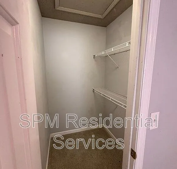 1174 Shipyard Blvd — Photo 3