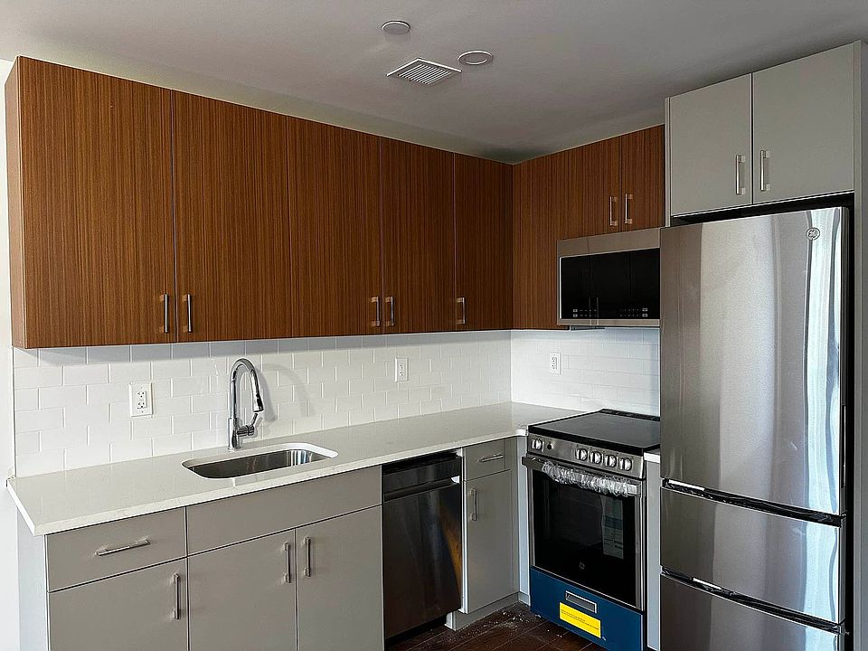 1st image of 83-15 Parsons Blvd #2F
