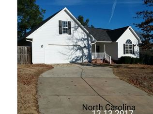 160 Sycamore Ln, Raeford, NC 28376