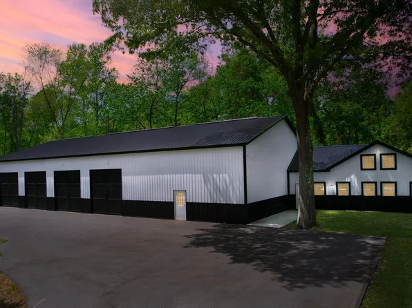 8067 Croom Rd, Upper Marlboro, MD 20772