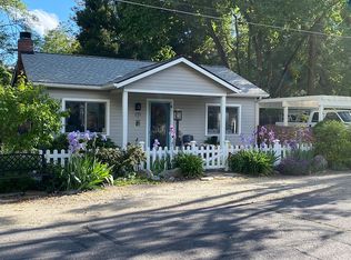 215 D St, Jacksonville, OR